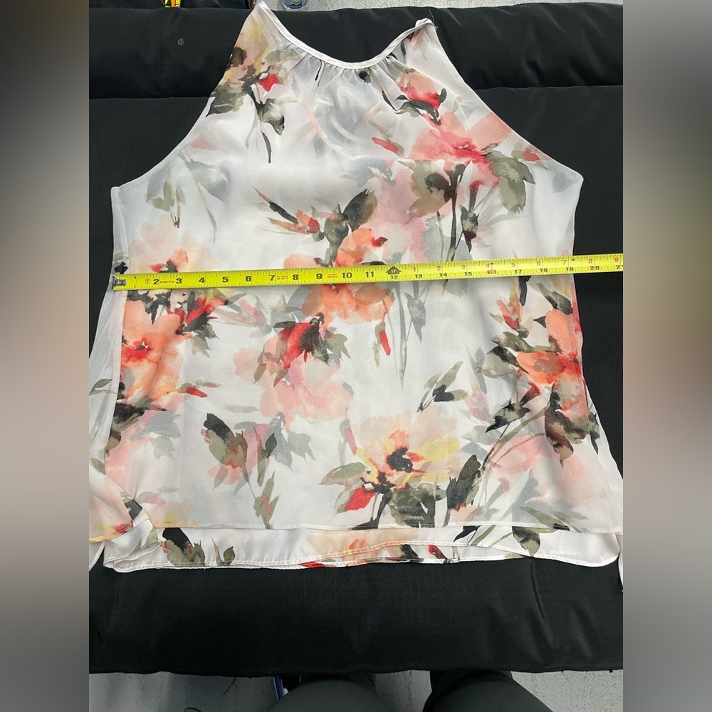 White House Black Market Floral Sleeveless Blouse - Picture 2 of 6